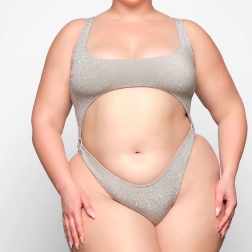 Skims GLITTER SWIM MONOKINI 2x